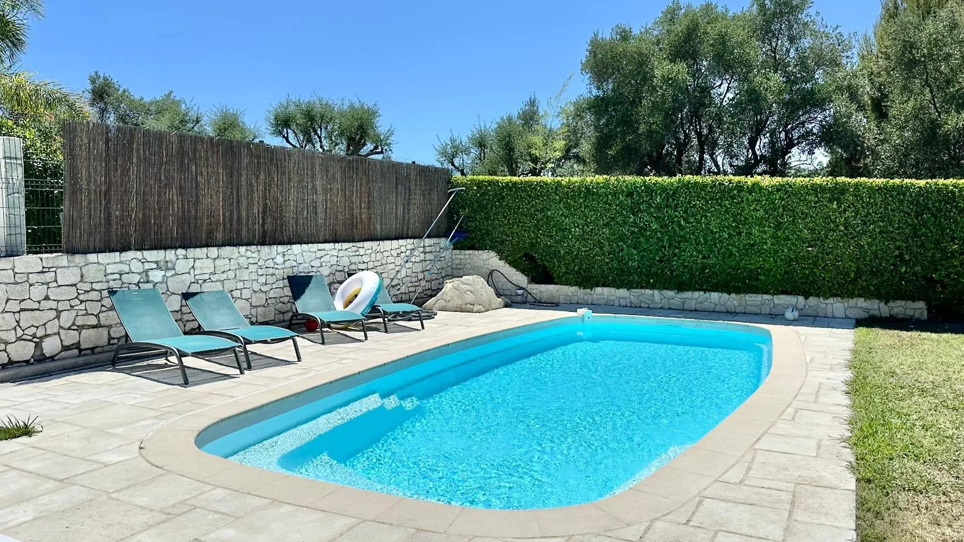 Magnifique Studio, Piscine, Parking Nice location